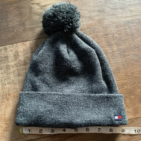 Tommy Hilfiger pom top knit hat - Picture 3 of 4